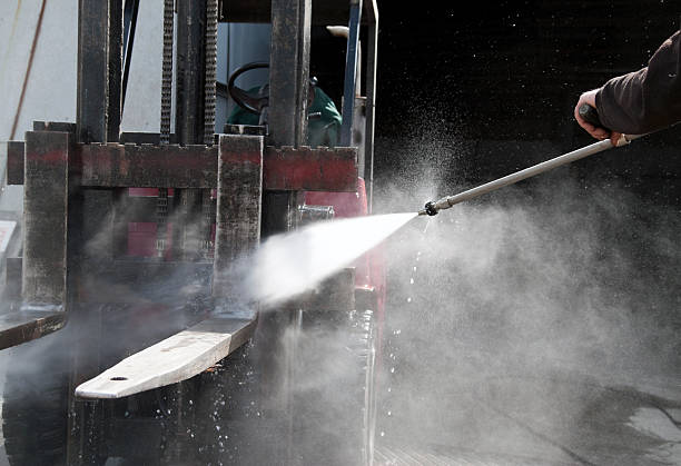 Best Patio and Deck Pressure Washing  in Fruitland, IA